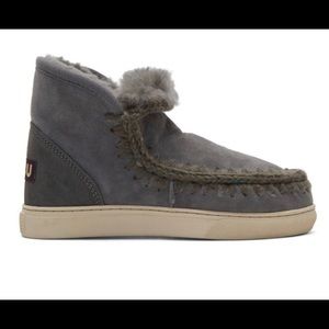 Grey sneaker mou boots-size 6